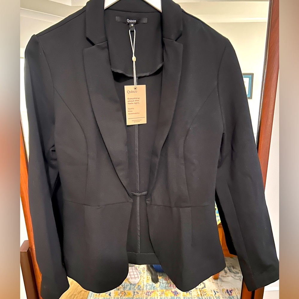 NWT Quince Black Ultra-Stretch Ponte Blazer sz M